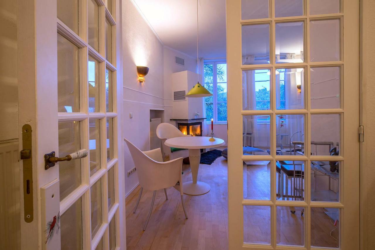 Loft In Alter Schule Apartment ชไลเดิน ภายนอก รูปภาพ