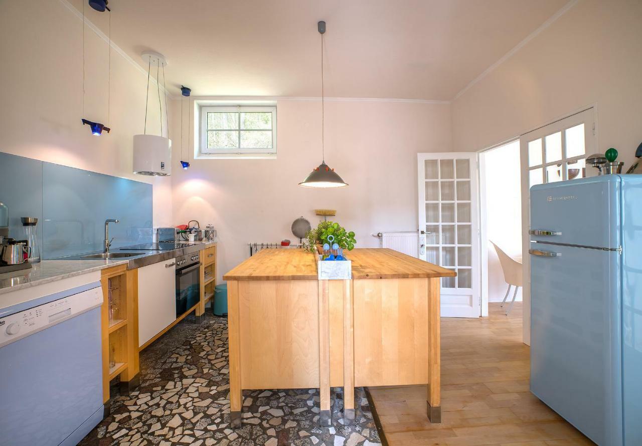 Loft In Alter Schule Apartment ชไลเดิน ภายนอก รูปภาพ